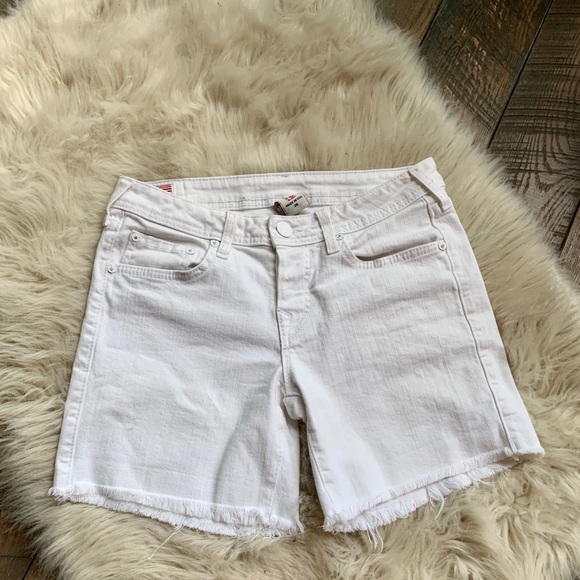 True Religion white denim shorts - Picture 2 of 6